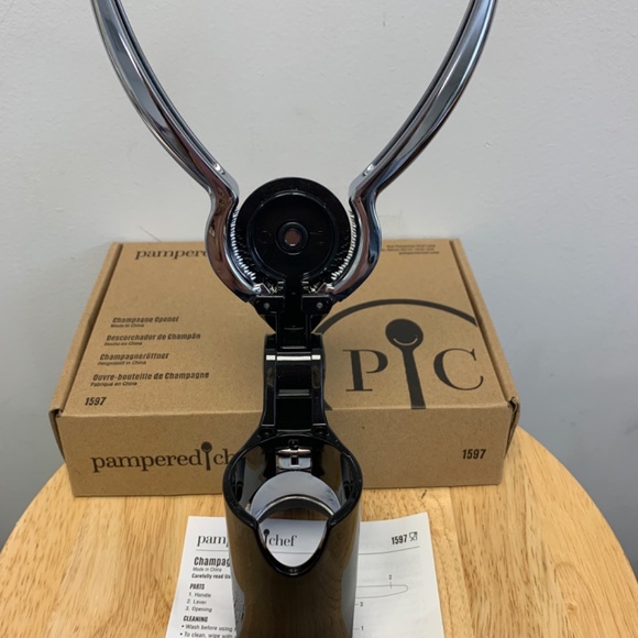 Pampered Chef Champagne Opener - Picture 10 of 10